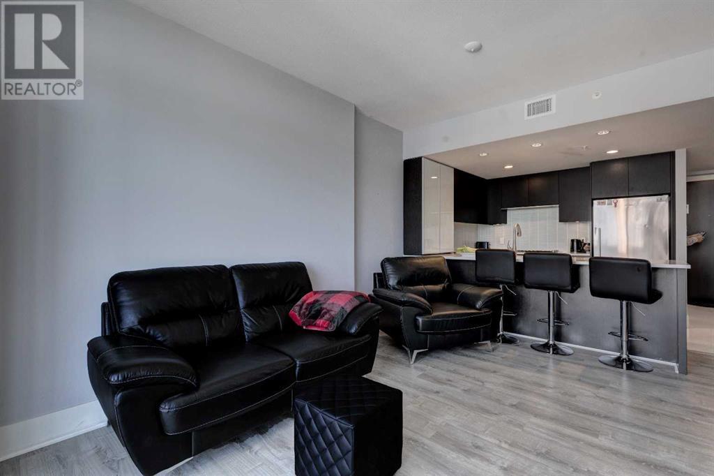 Single Family House for Sale in    Street SW Beltline Calgary 