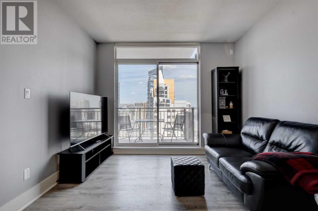 Single Family House for Sale in    Street SW Beltline Calgary 