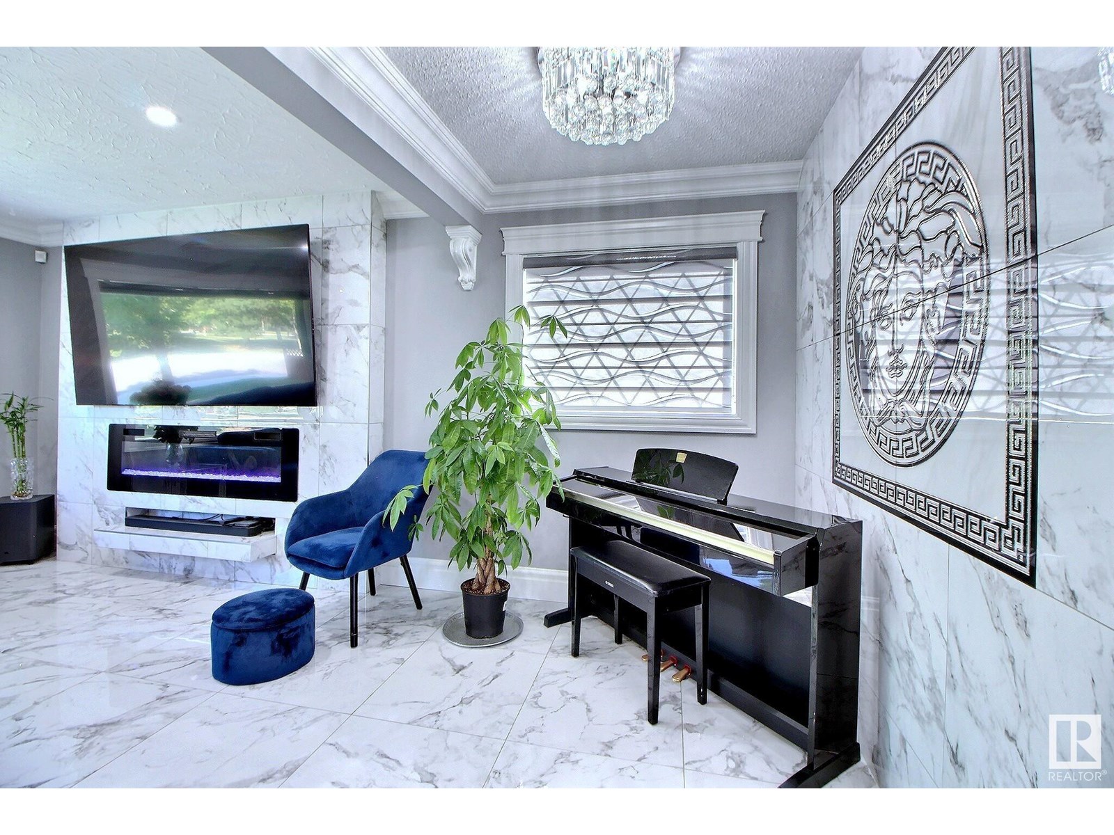 Single Family House Bungalow for Sale in  A AV NW Edmonton 