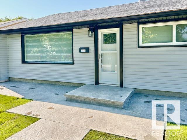Single Family House Bungalow for Sale in  A AV NW Edmonton 