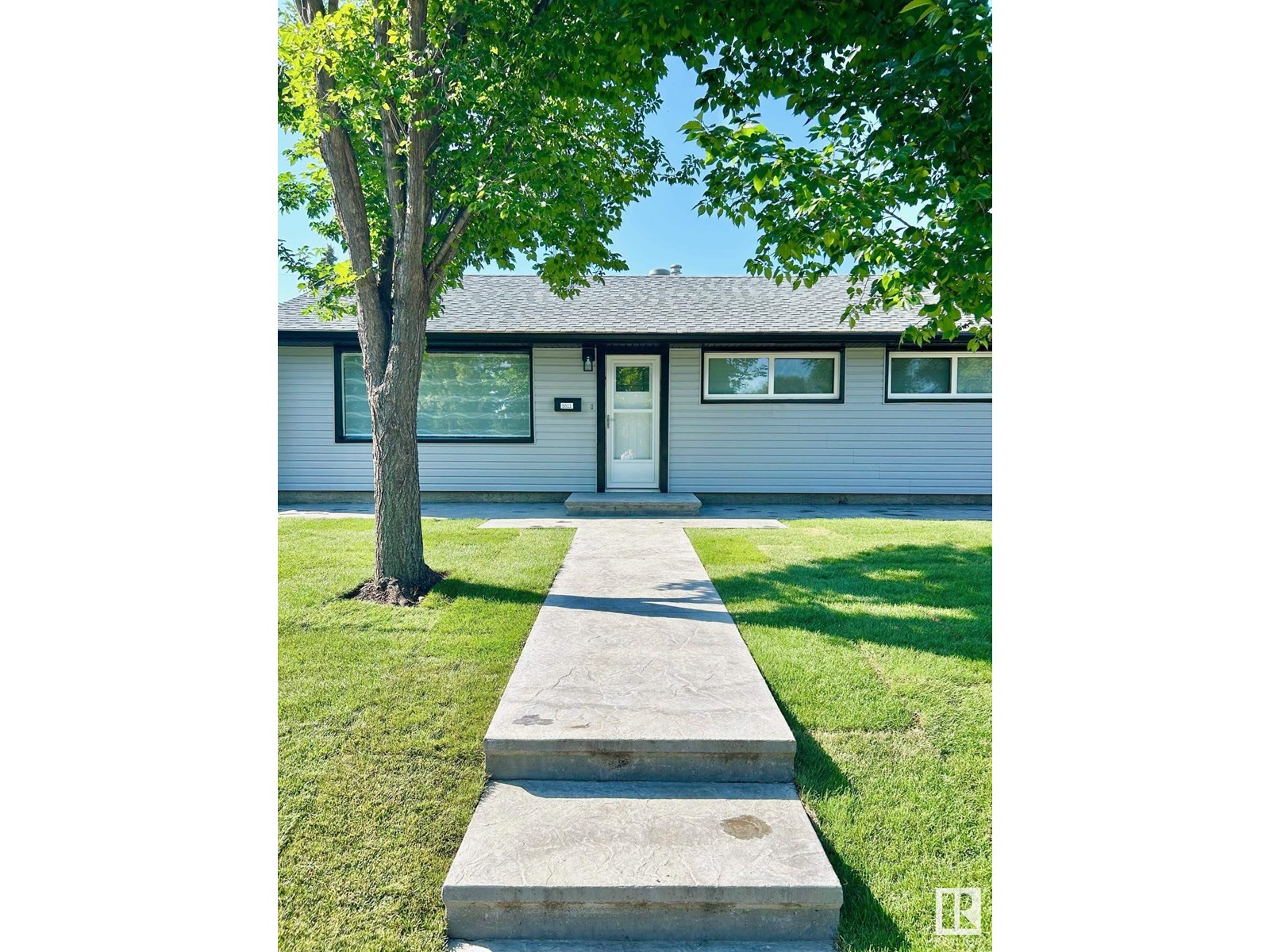 Single Family House Bungalow for Sale in  A AV NW Edmonton 