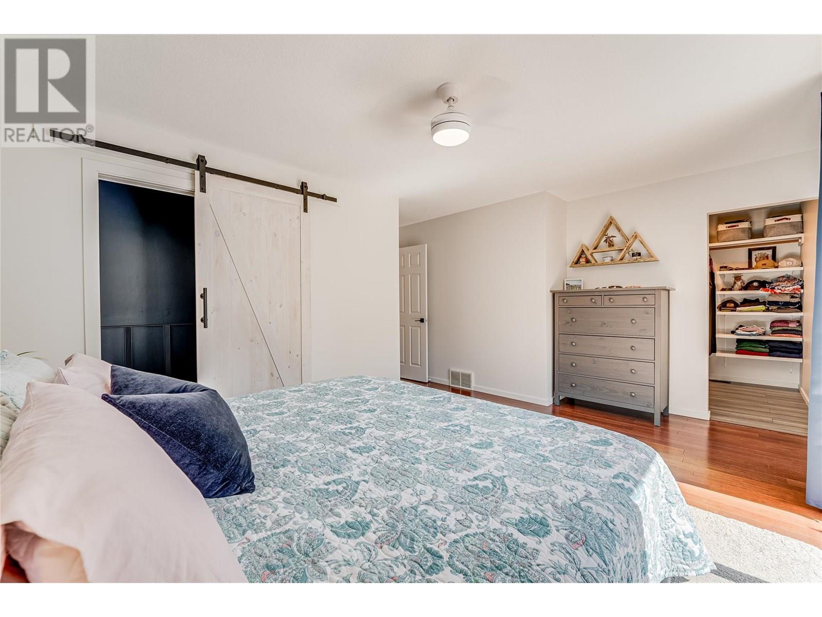 Photo 17 of 4304 Westview Drive, Vernon BC
