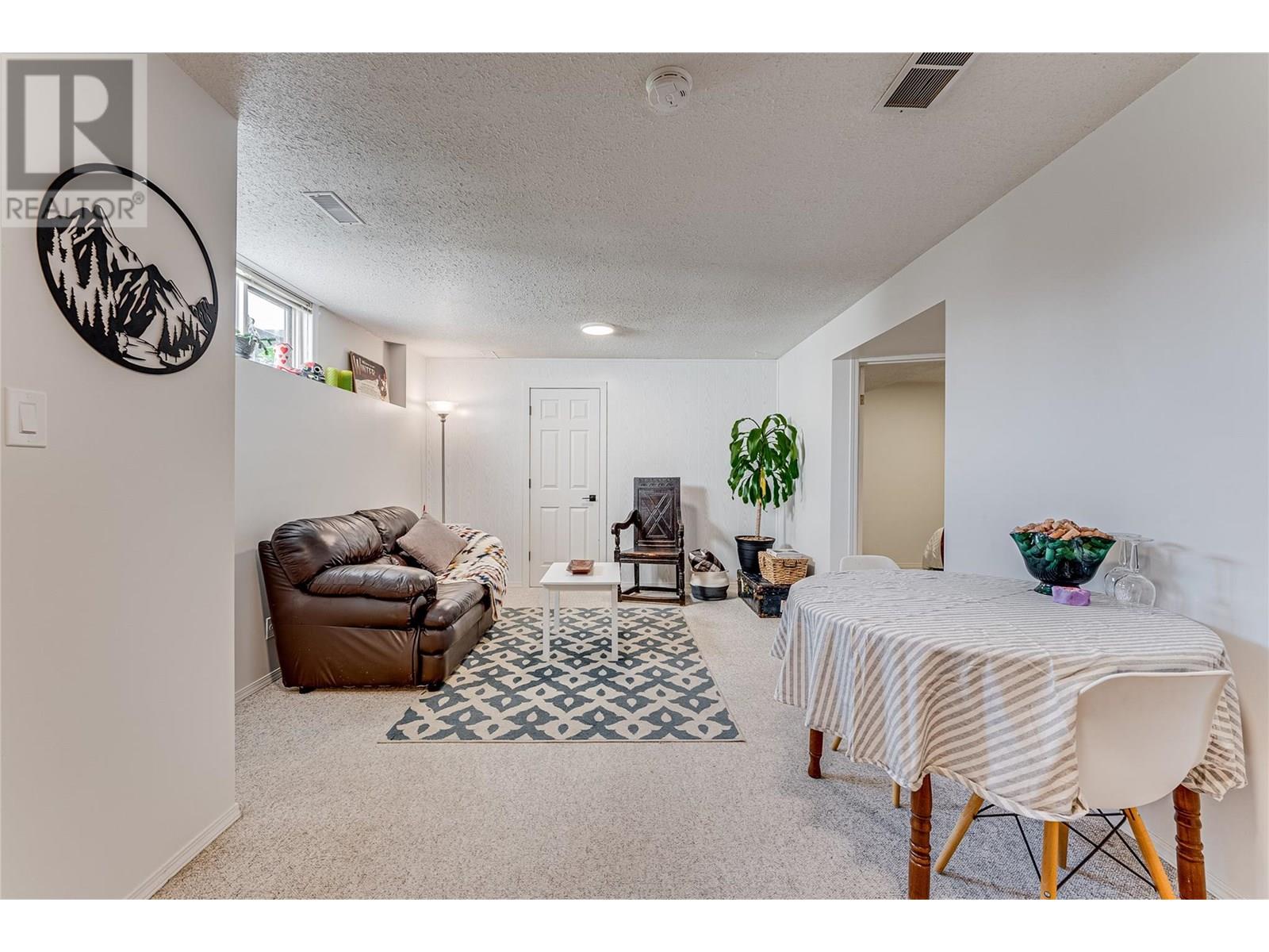 Photo 27 of 4304 Westview Drive, Vernon BC