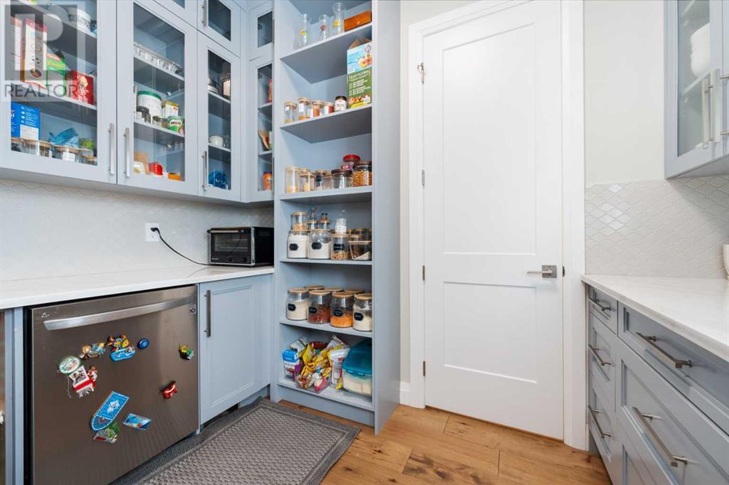 Single Family House for Sale in  Hampstead Mews NW Hamptons Calgary 