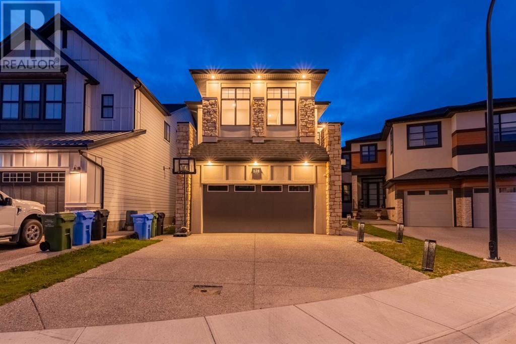 Single Family House for Sale in  Hampstead Mews NW Hamptons Calgary 
