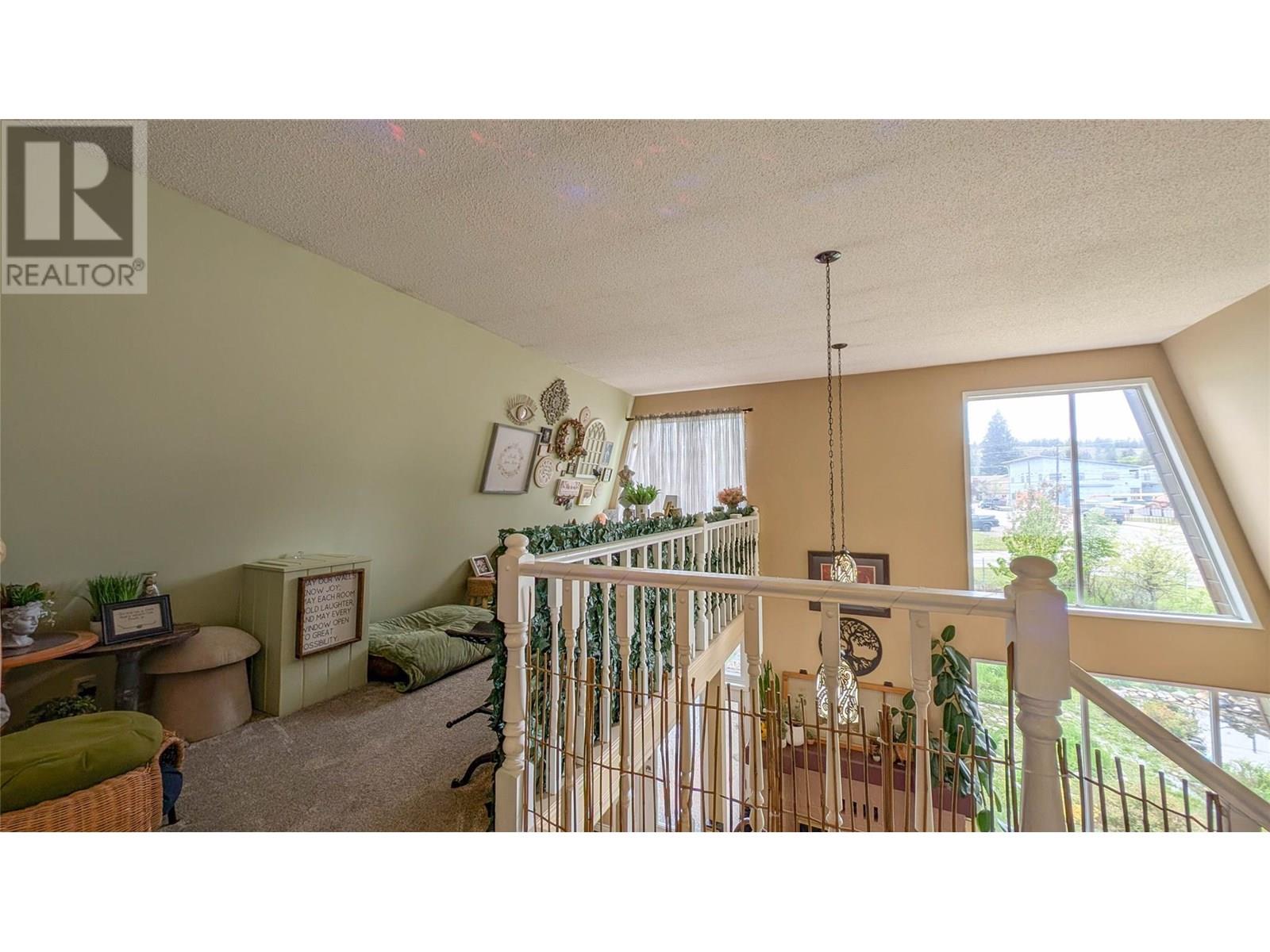 483 305 Street, Kimberley
