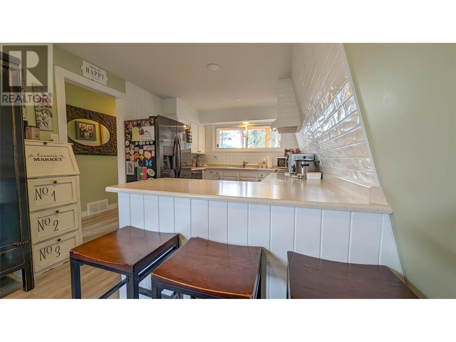 483 305 Street, Kimberley