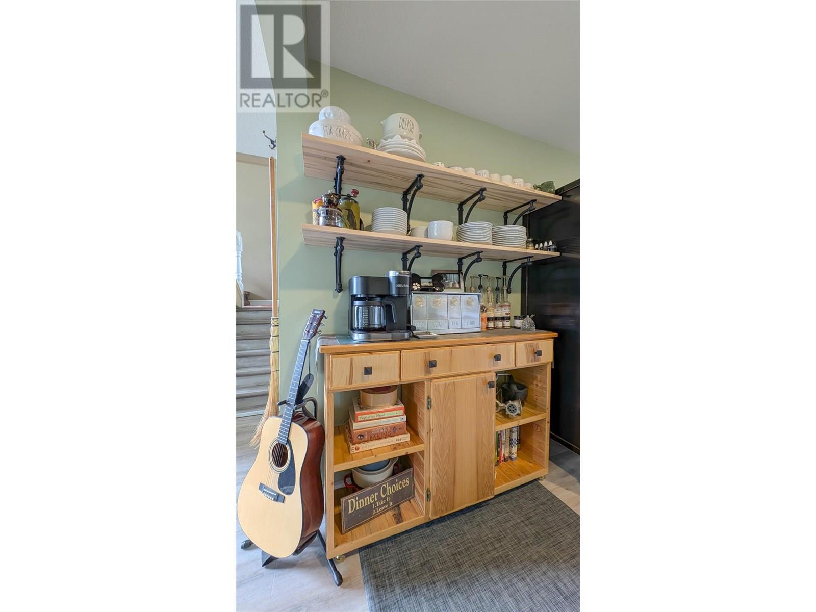 483 305 Street, Kimberley