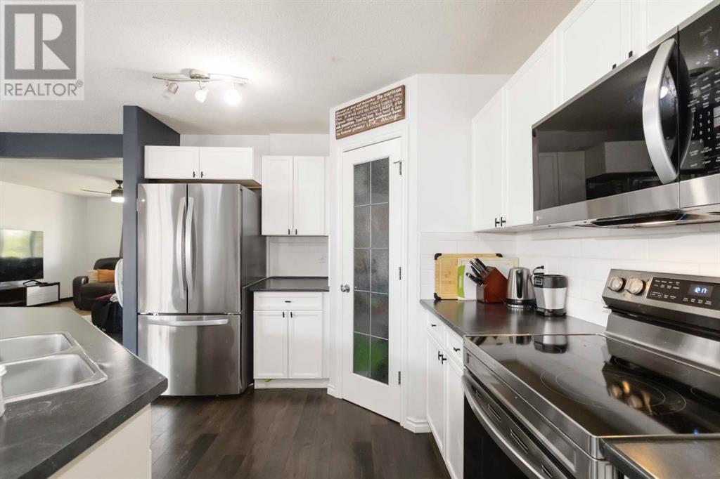 Photo 14 of 247 Loutit Road, Fort Mcmurray AB