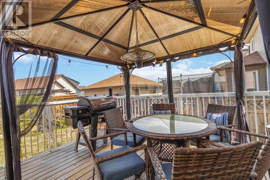 Photo 35 of 247 Loutit Road, Fort Mcmurray AB