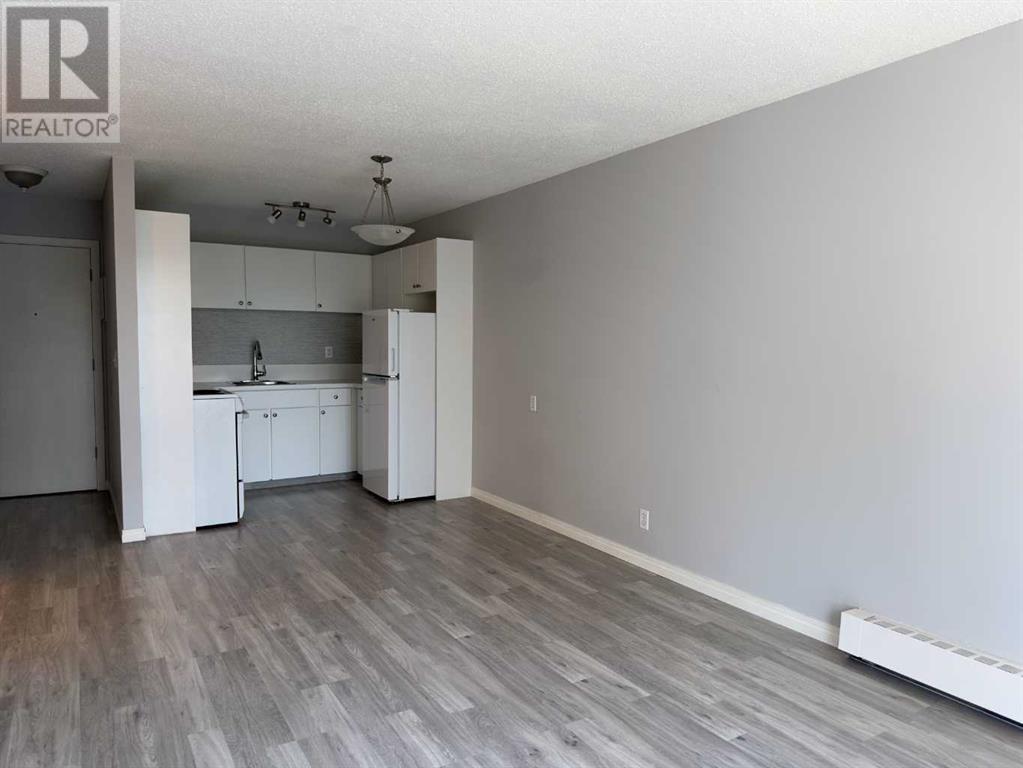 Single Family House for Sale in C  Dalton Drive NW Dalhousie Calgary 