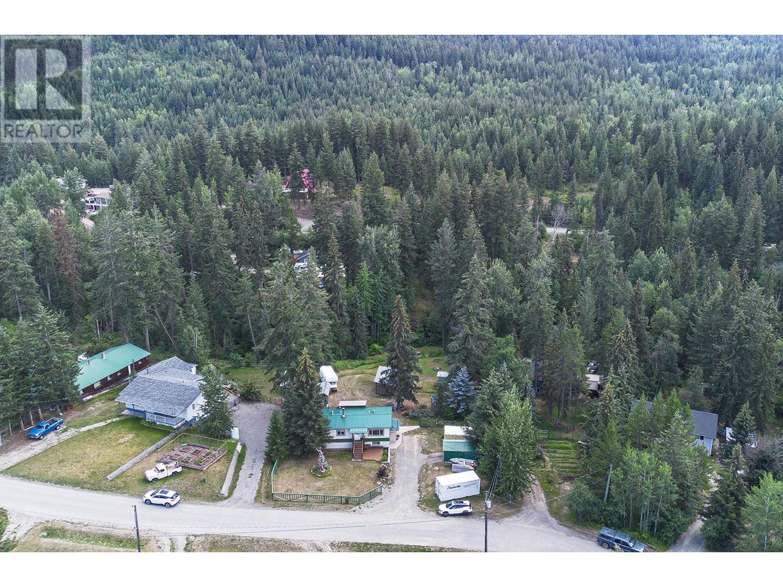 Photo 7 of 2974 Mccreight Road, Kamloops BC