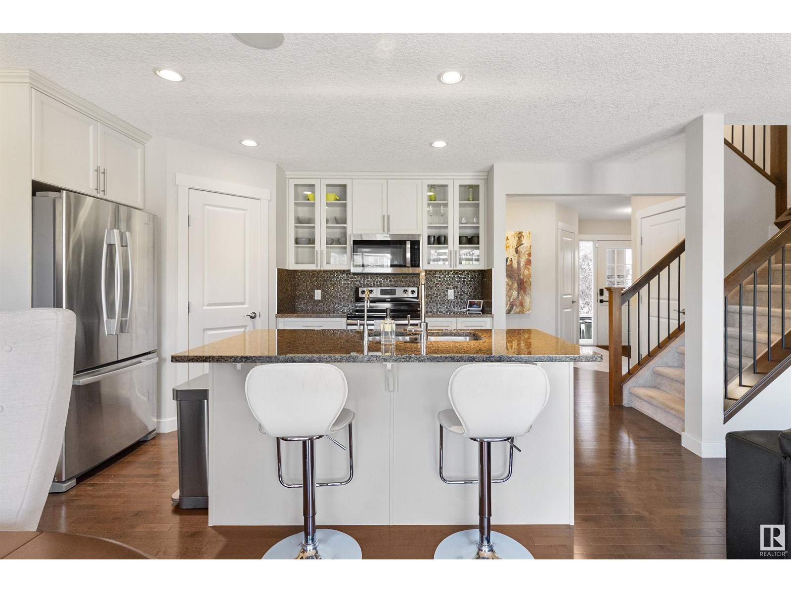 Photo 13 of 3709 Alexander Cr Sw Sw, Edmonton AB