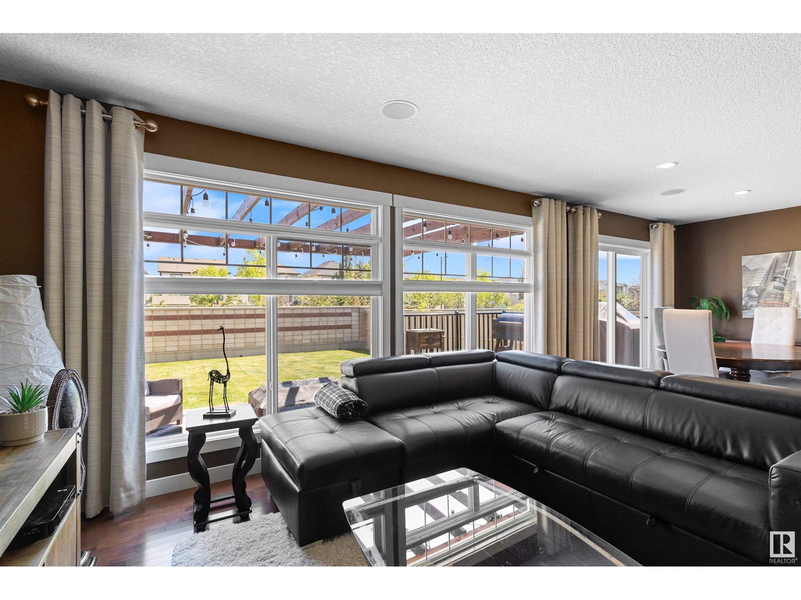 Photo 21 of 3709 Alexander Cr Sw Sw, Edmonton AB