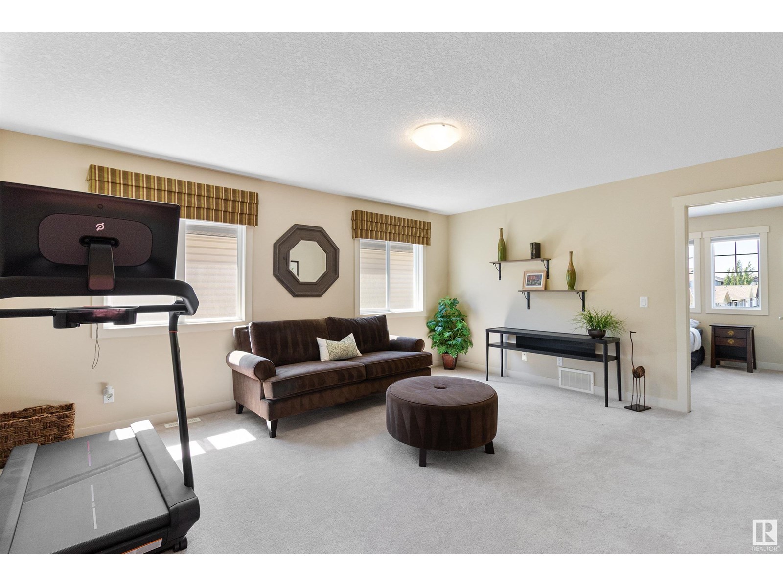 Photo 39 of 3709 Alexander Cr Sw Sw, Edmonton AB