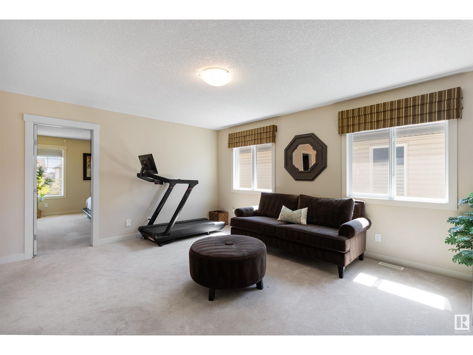 Photo 40 of 3709 Alexander Cr Sw Sw, Edmonton AB