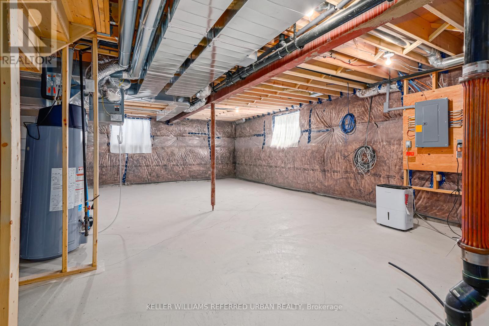 Photo 24 of 209 Breton Street, Clearview ON