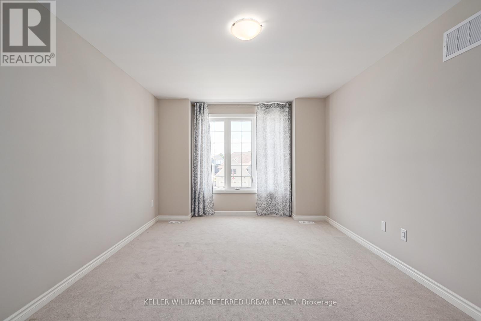 Photo 4 of 209 Breton Street, Clearview ON