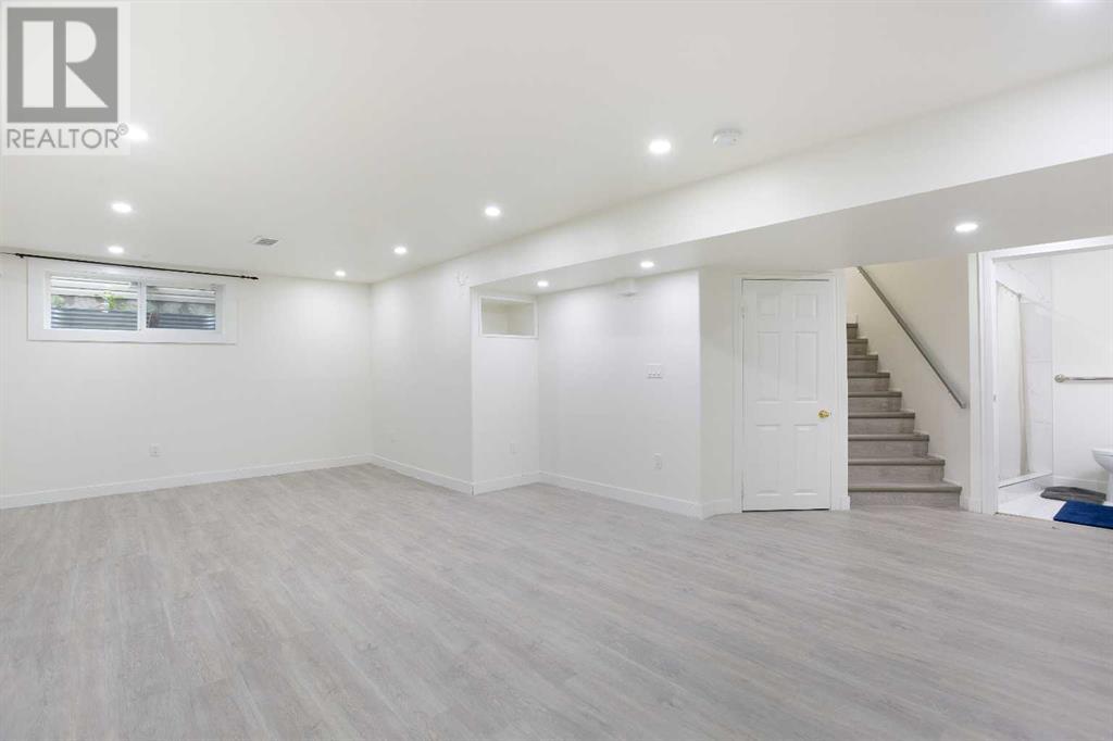 Single Family House for Sale in  Brightonstone Green SE New Brighton Calgary 