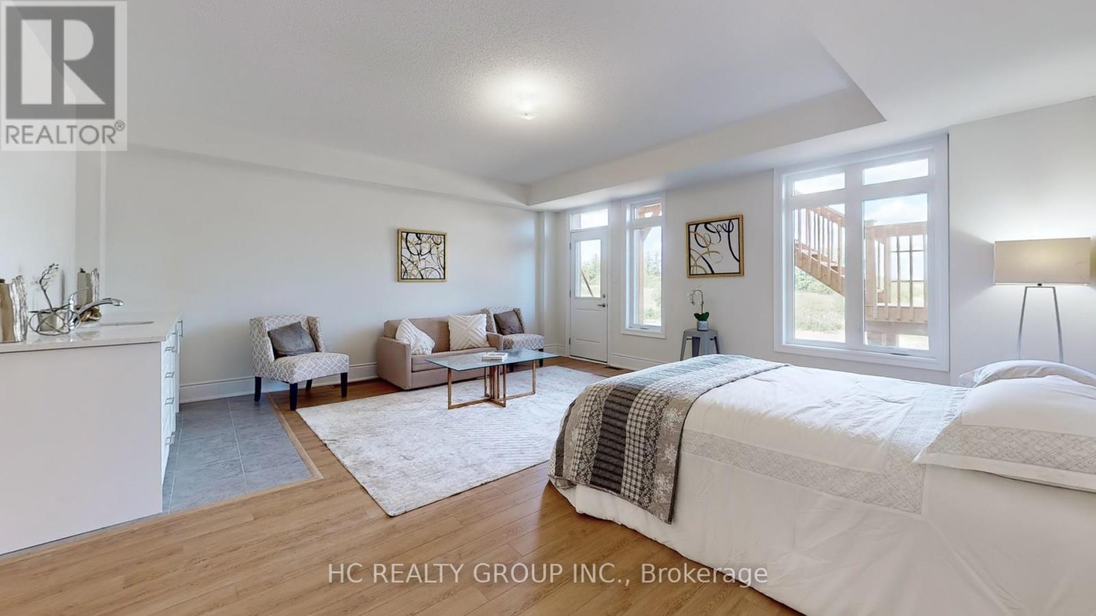 Photo 23 of 24 Foxsparrow Road, Brampton ON