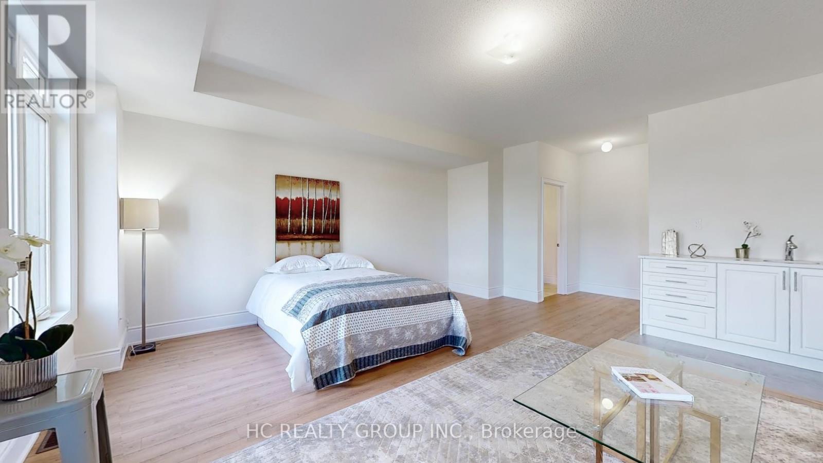 Photo 22 of 24 Foxsparrow Road, Brampton ON