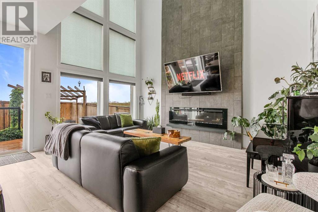 Photo 8 of 668 Aquitania Boulevard W, Lethbridge AB