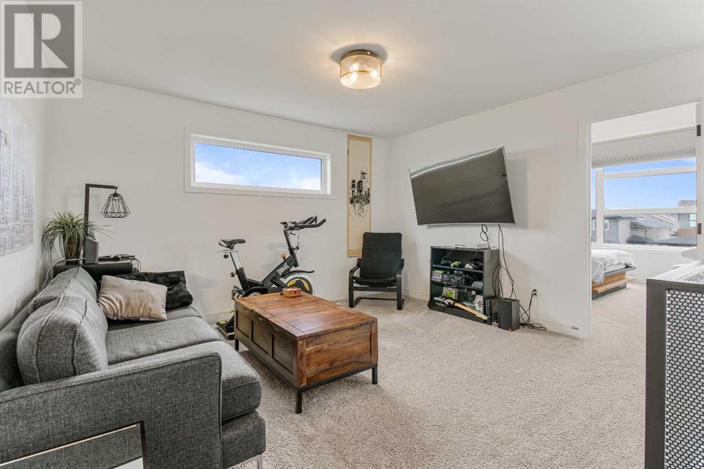 Photo 21 of 668 Aquitania Boulevard W, Lethbridge AB