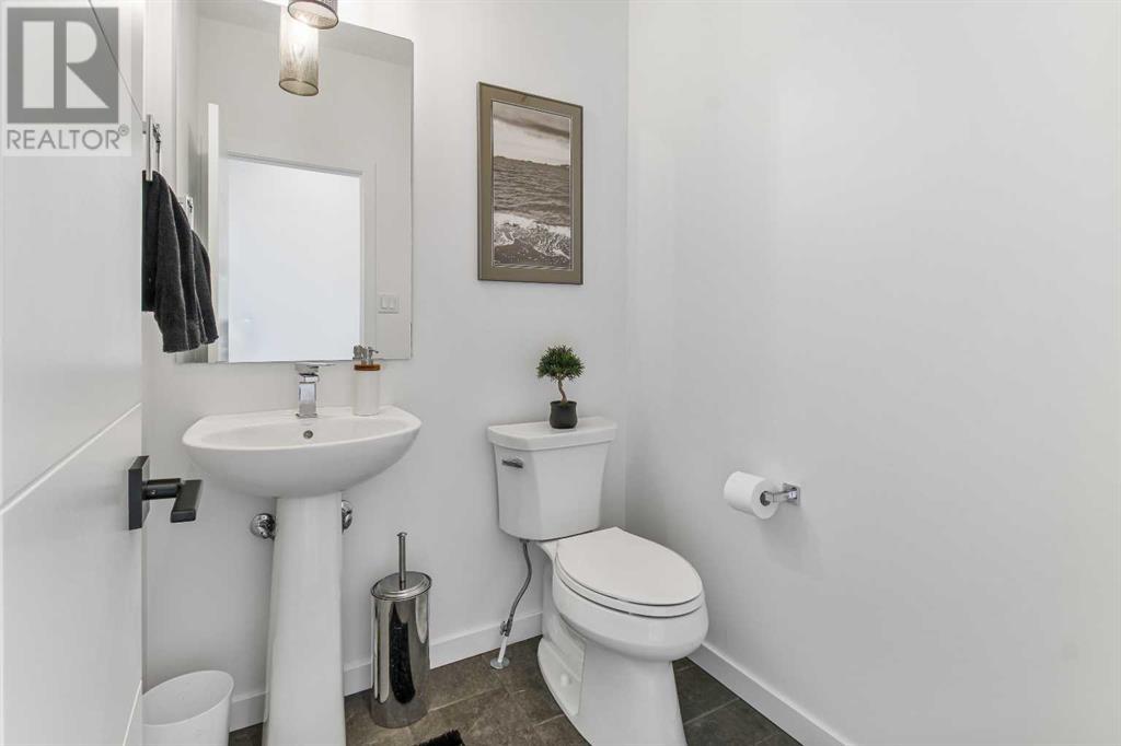 Photo 19 of 668 Aquitania Boulevard W, Lethbridge AB