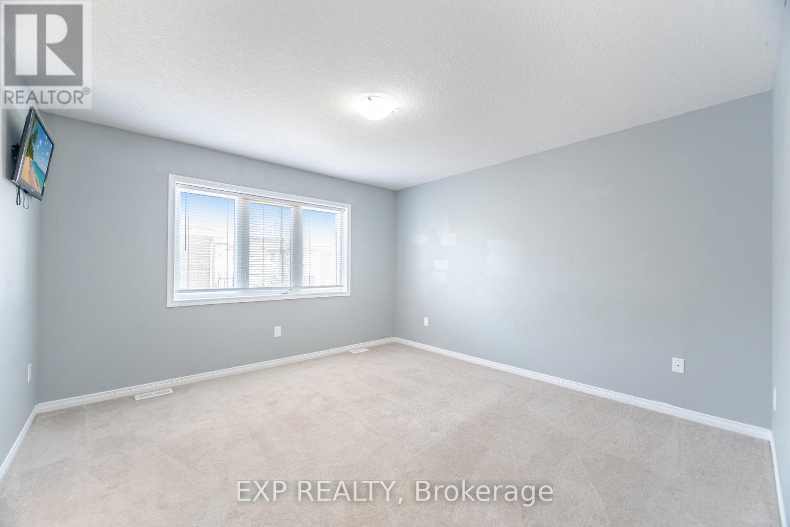 Photo 24 of 67 Thompson Road, Haldimand ON