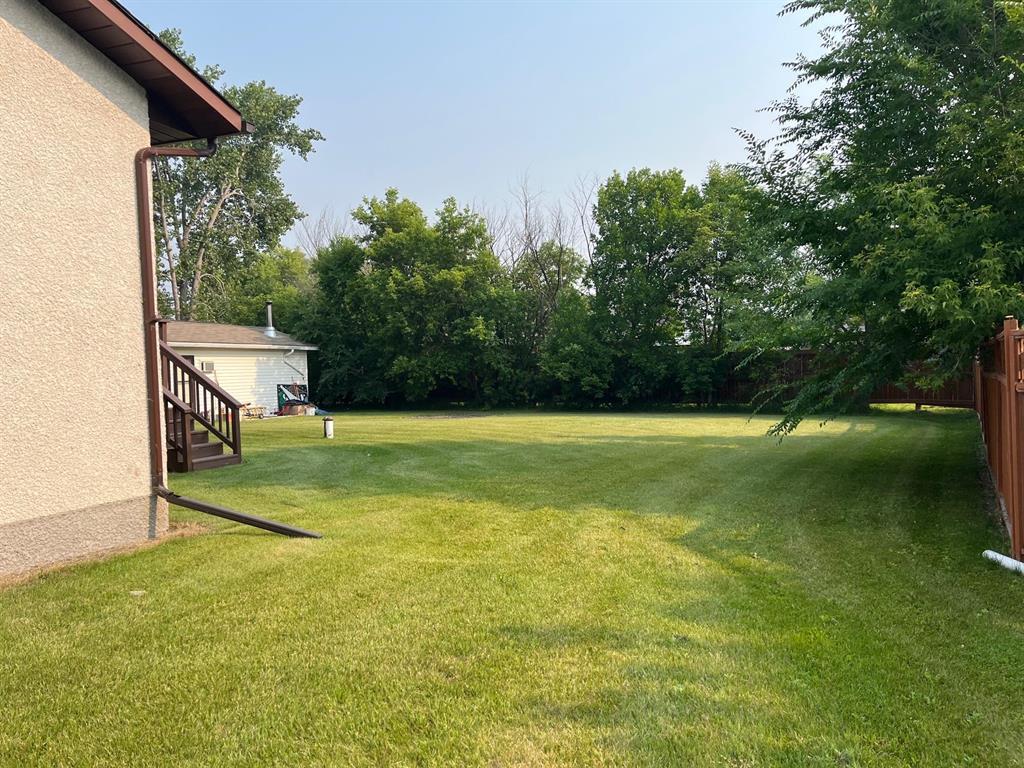 Photo 25 of 251 St Alphonse Avenue, Ste Anne MB