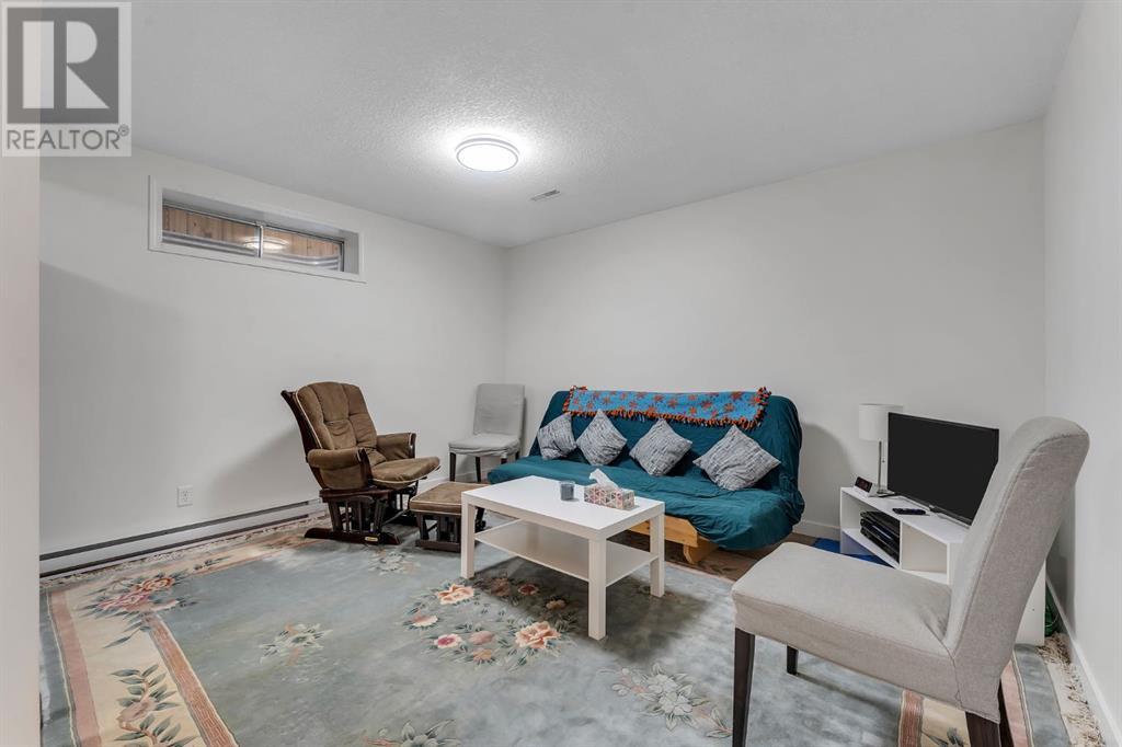 Single Family House for Sale in  Kincora Drive NW Kincora Calgary 