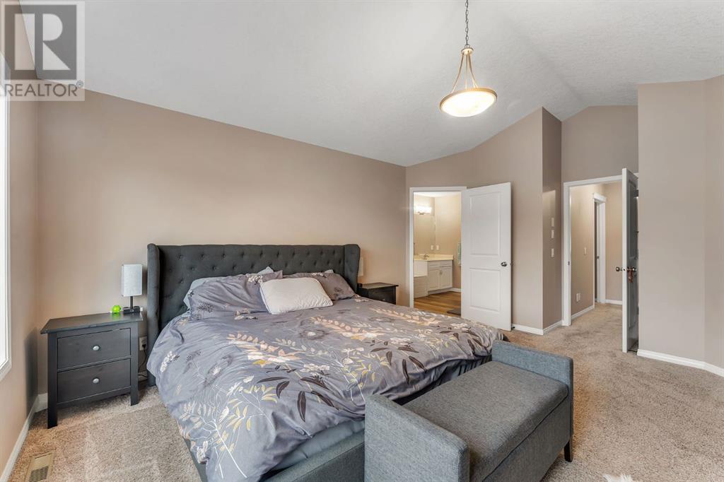 Single Family House for Sale in  Kincora Drive NW Kincora Calgary 