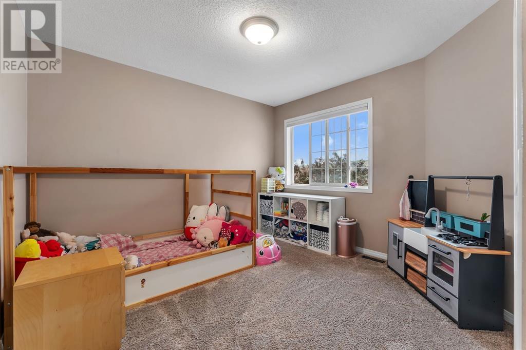Single Family House for Sale in  Kincora Drive NW Kincora Calgary 