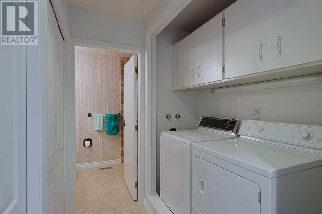 Single Family House for Sale in   Varsity Estates Drive NW Varsity Calgary 