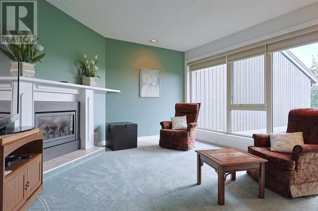 Single Family House for Sale in   Varsity Estates Drive NW Varsity Calgary 