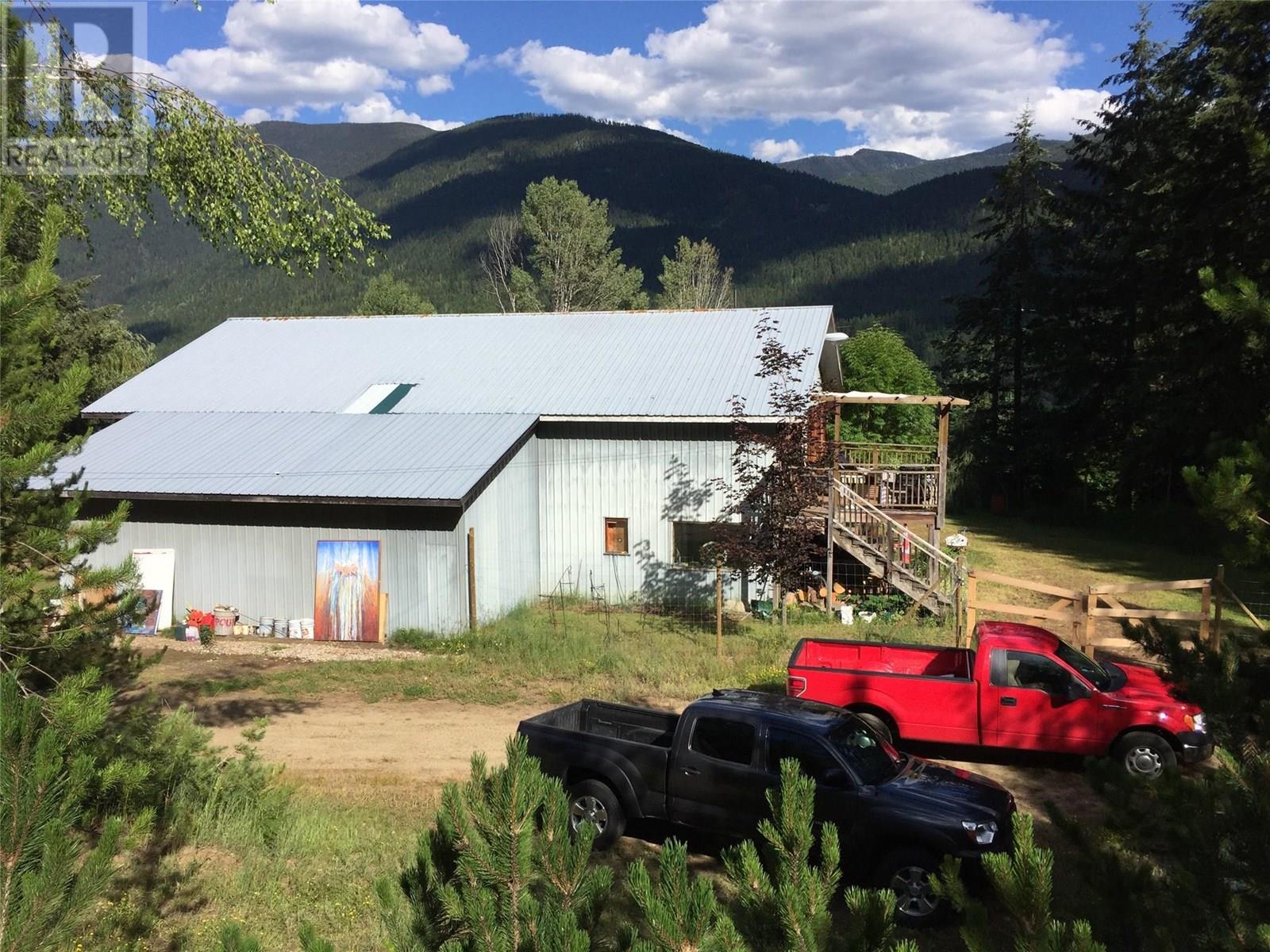 Photo 10 of 6777 Perrys Back Road, Winlaw BC