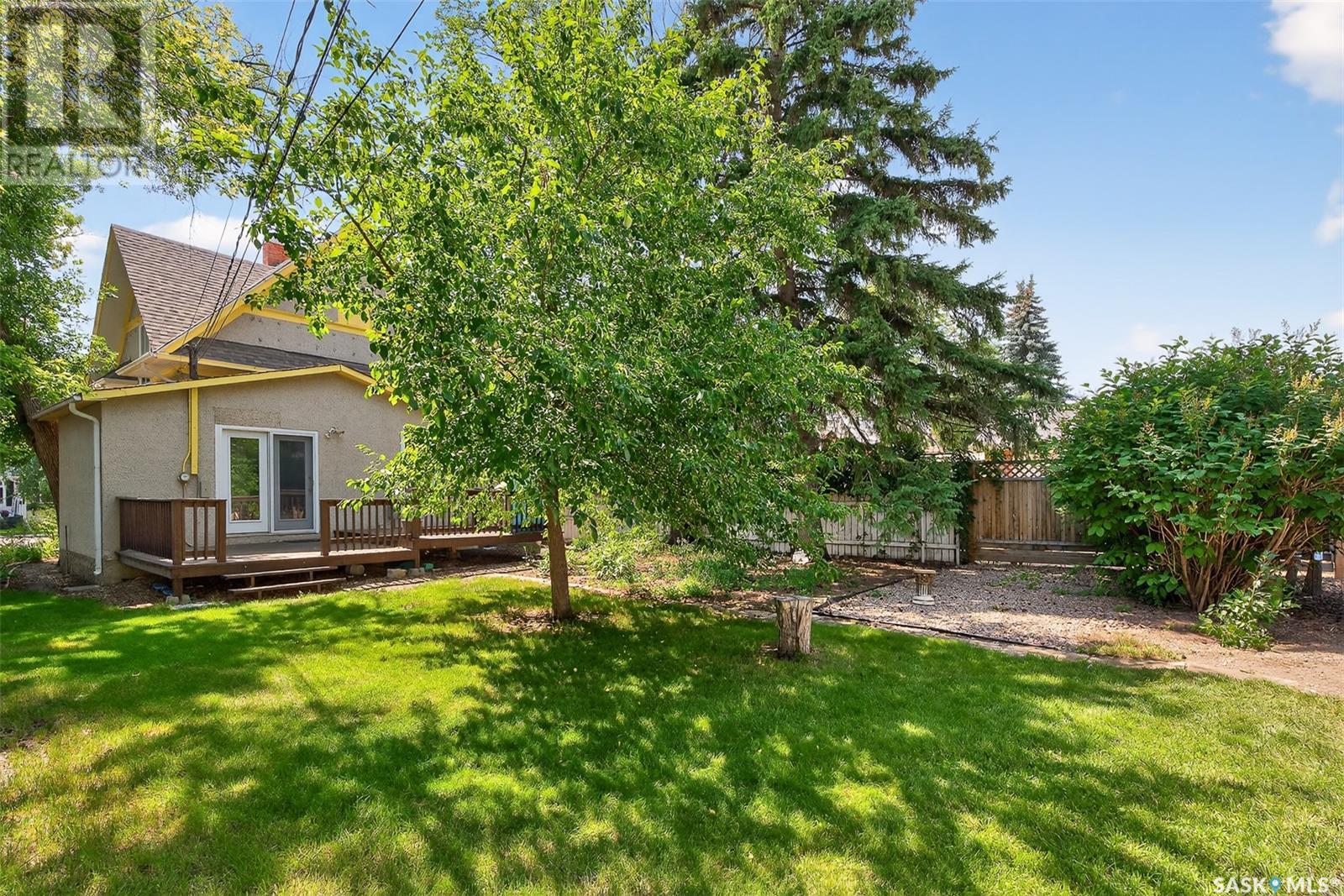 Photo 49 of 430 Ominica Street W, Moose Jaw SK