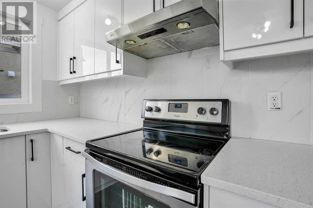 Single Family House for Sale in  falshire Drive NE Falconridge Calgary 
