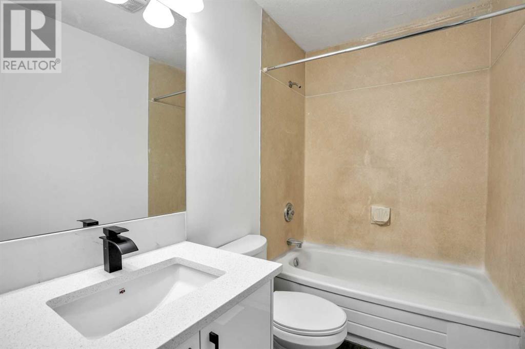 Single Family House for Sale in  falshire Drive NE Falconridge Calgary 