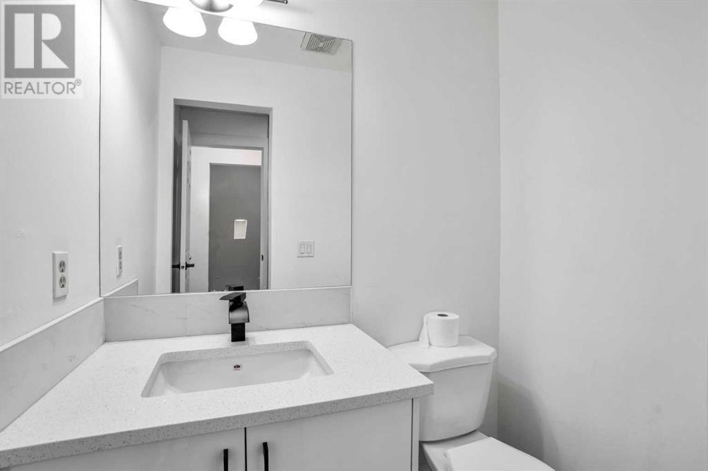 Single Family House for Sale in  falshire Drive NE Falconridge Calgary 
