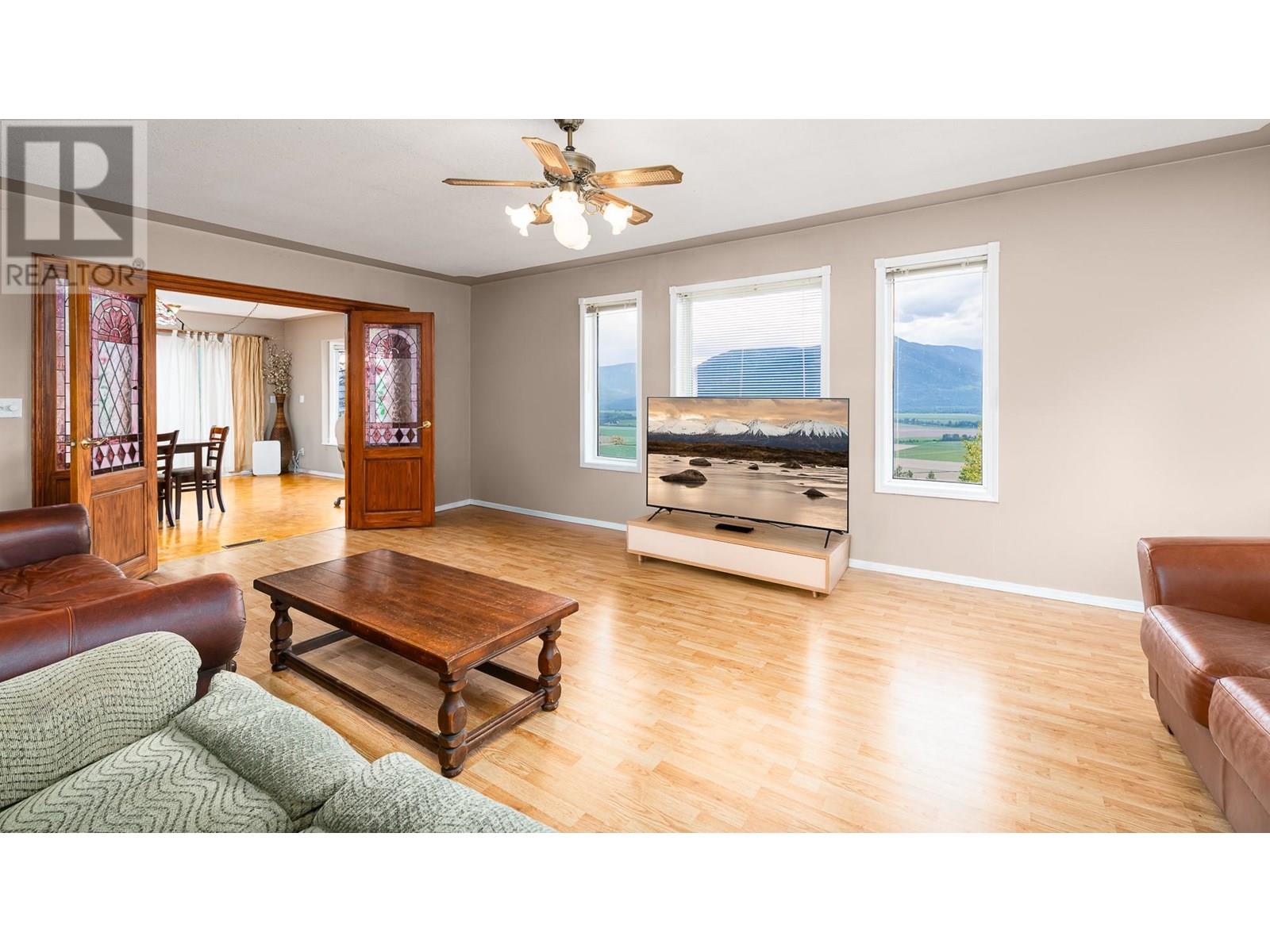 3870 Lakeview Arrow Creek Road, Creston