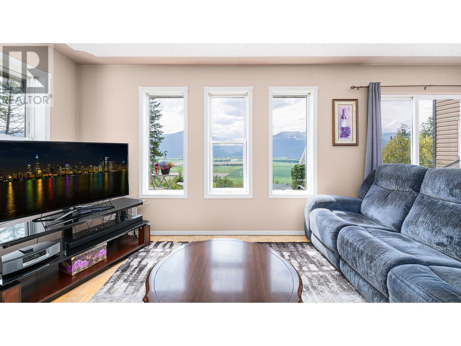 3870 Lakeview Arrow Creek Road, Creston