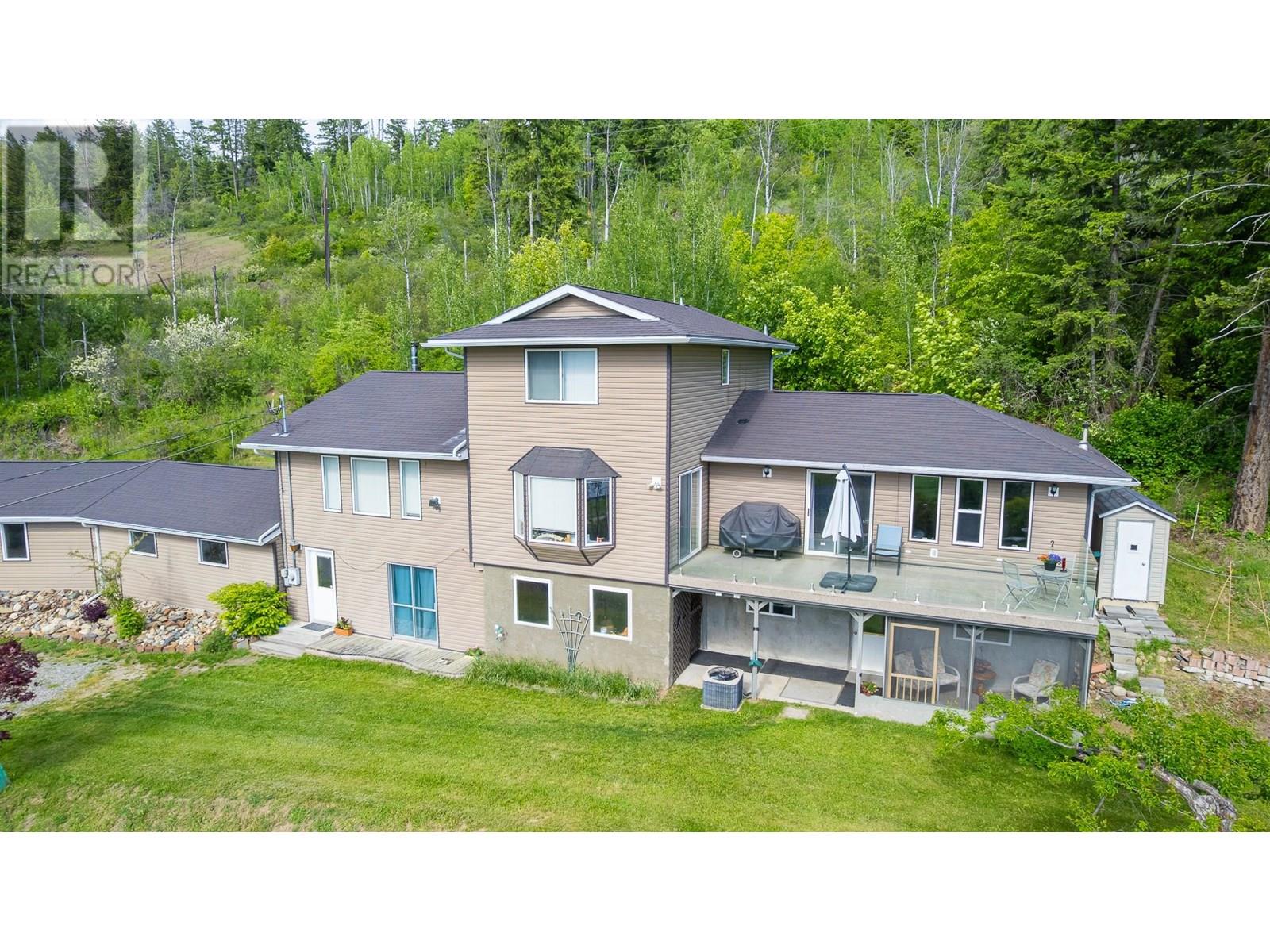3870 Lakeview Arrow Creek Road, Creston