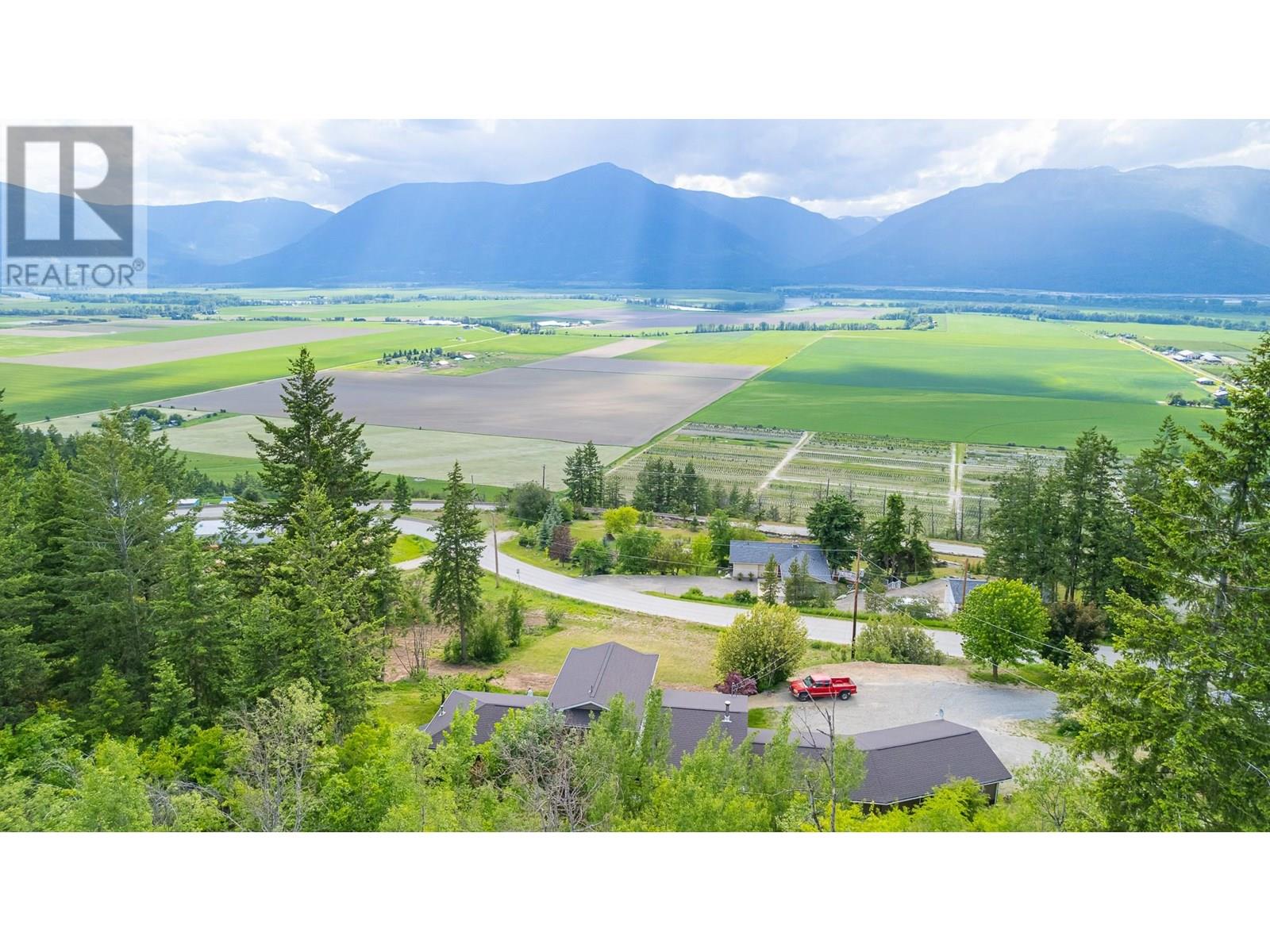 3870 Lakeview Arrow Creek Road, Creston