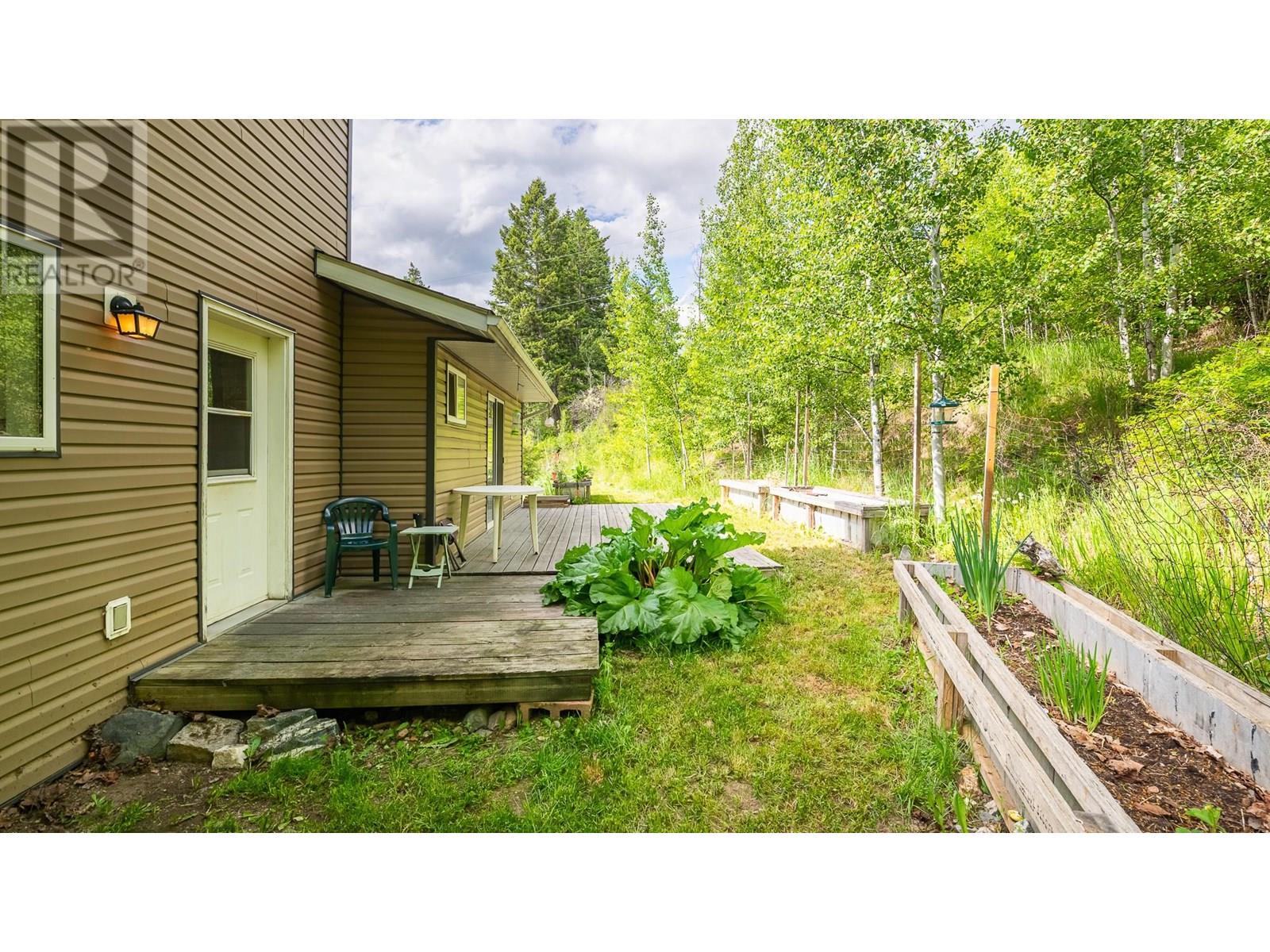 3870 Lakeview Arrow Creek Road, Creston