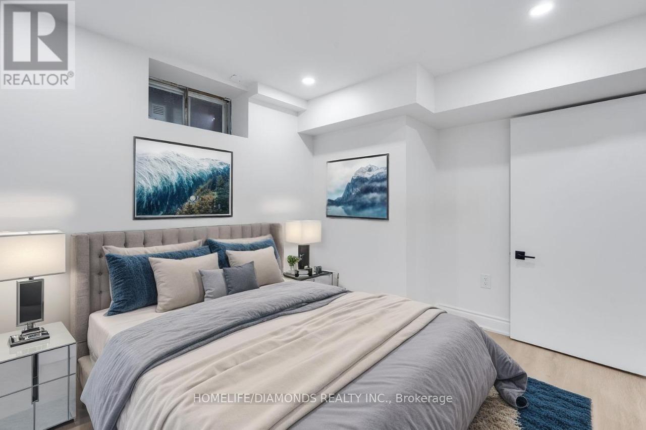 Photo 18 of 7305 Merritt Avenue, Niagara Falls ON