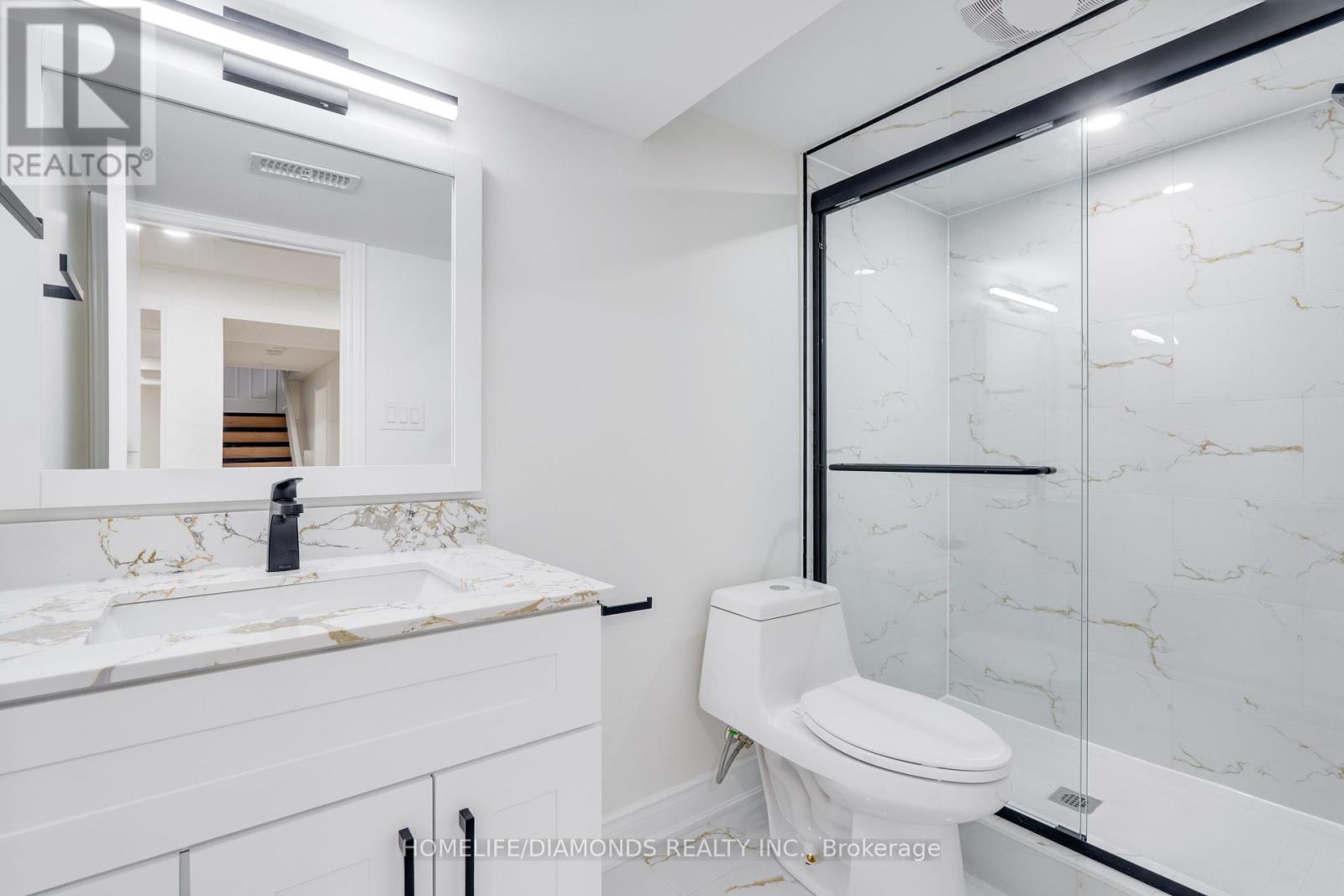 Photo 4 of 7305 Merritt Avenue, Niagara Falls ON