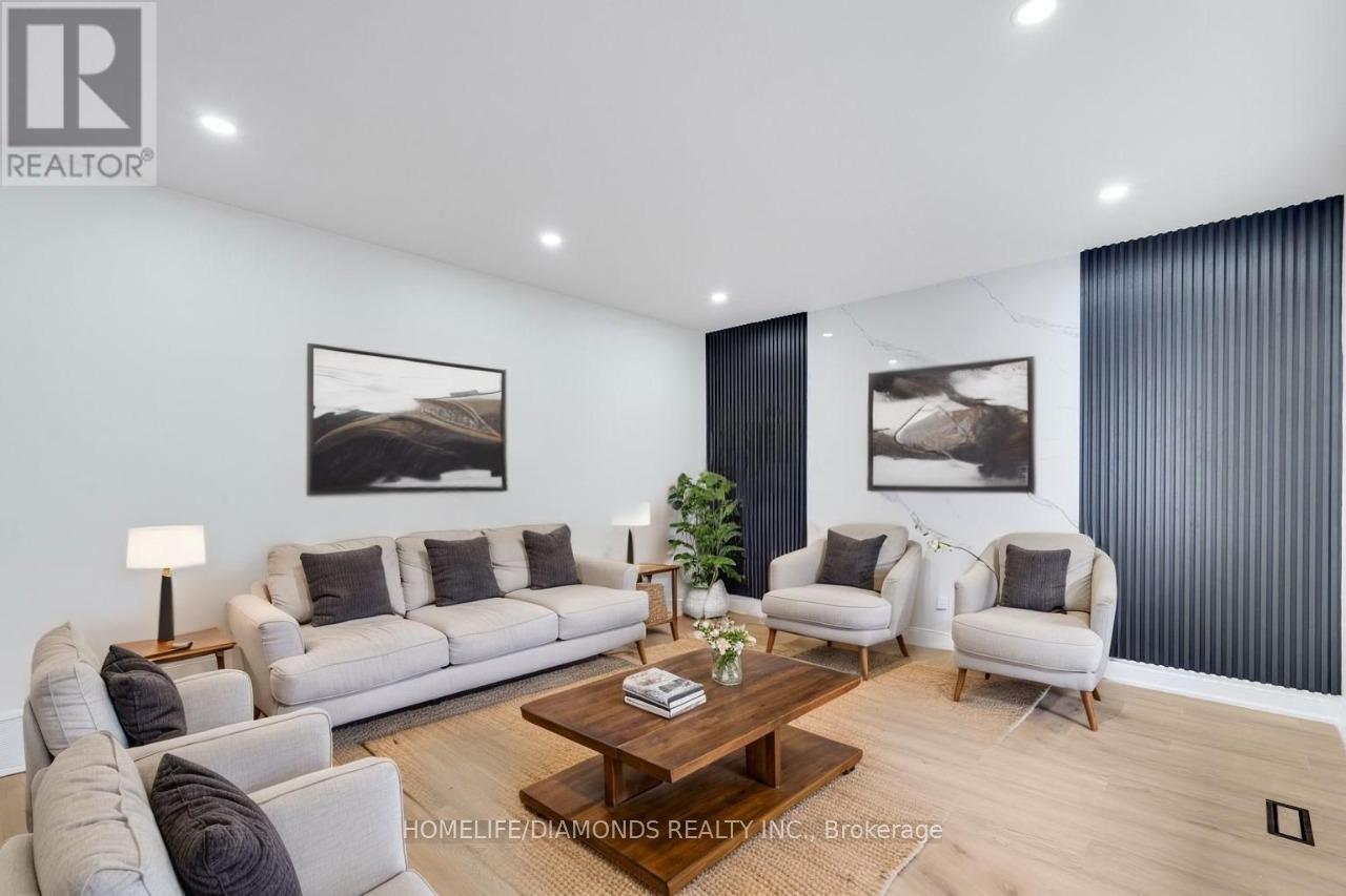 Photo 7 of 7305 Merritt Avenue, Niagara Falls ON