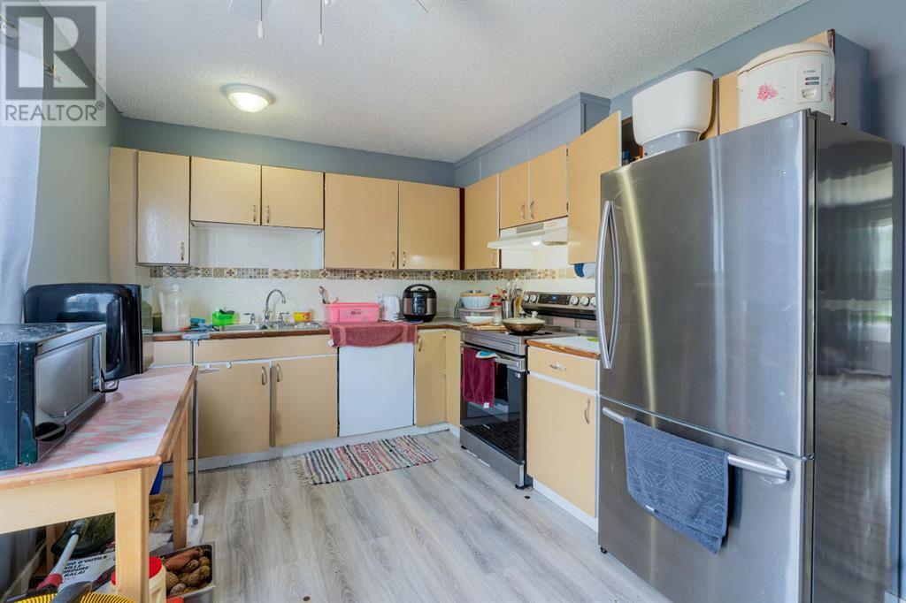 Photo 7 of 136 Martindale Drive Ne, Calgary AB