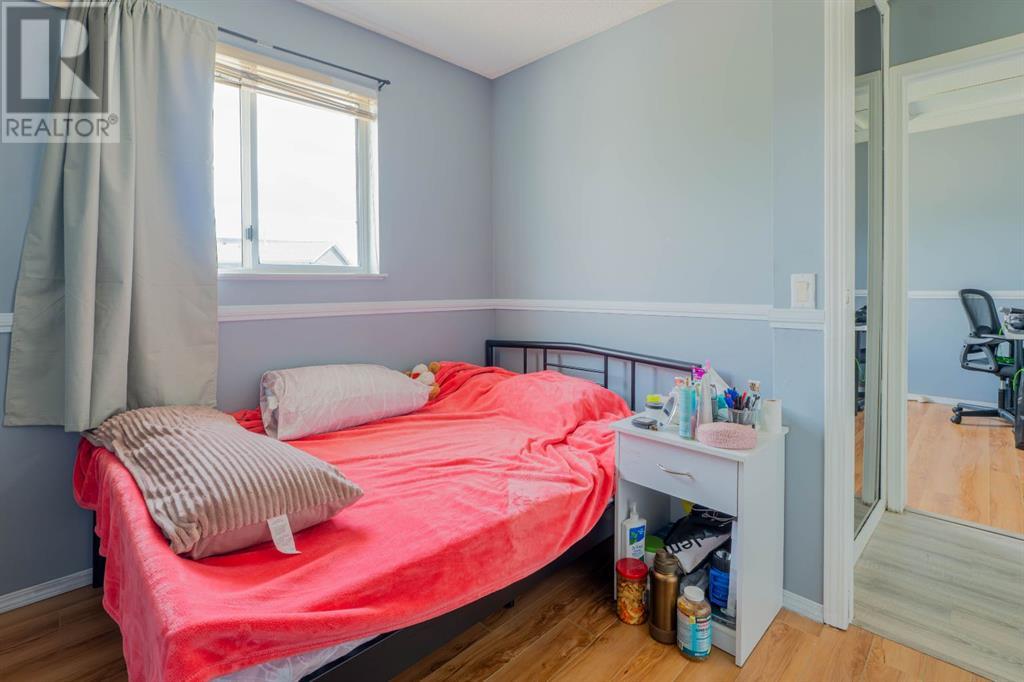 Photo 13 of 136 Martindale Drive Ne, Calgary AB